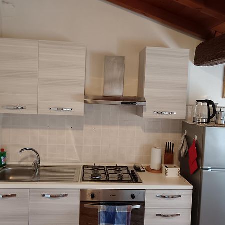Casa Giulia - Valeggio Sul Mincio Apartment Bagian luar foto