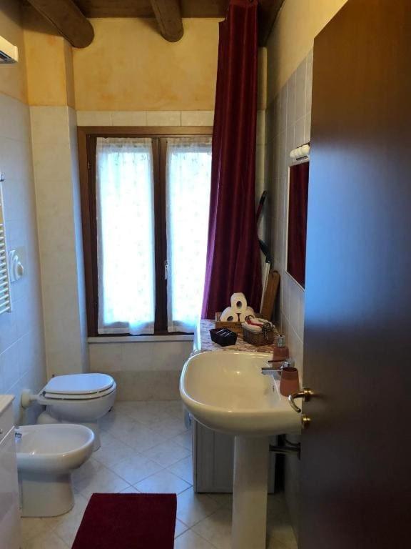 Casa Giulia - Valeggio Sul Mincio Apartment Bagian luar foto